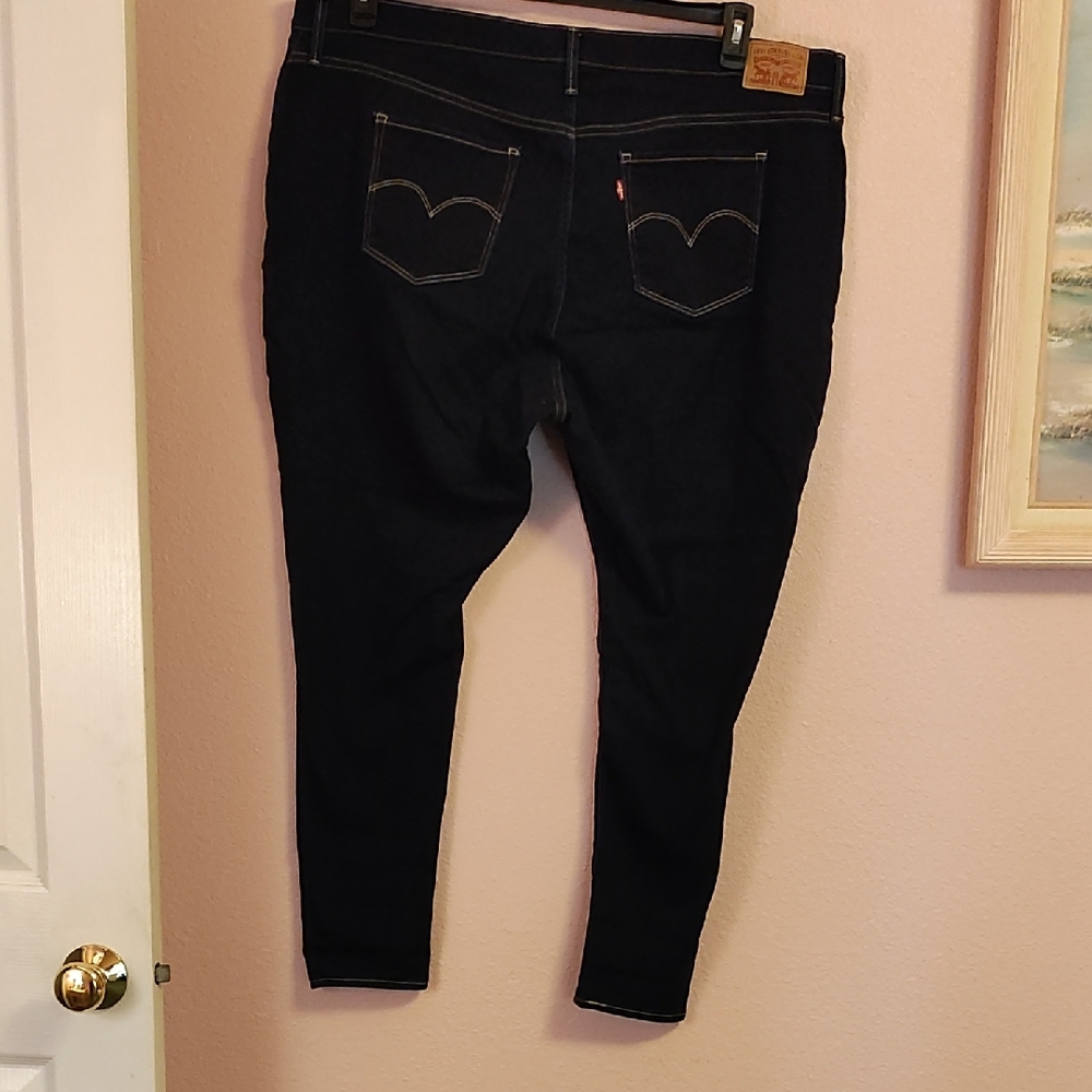 Levi's Dark Blue Skinny Jeans with Stretchy Fit
